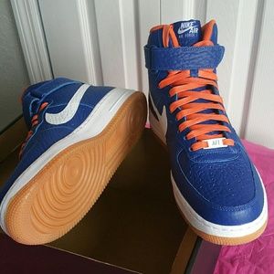 ny knicks air force ones